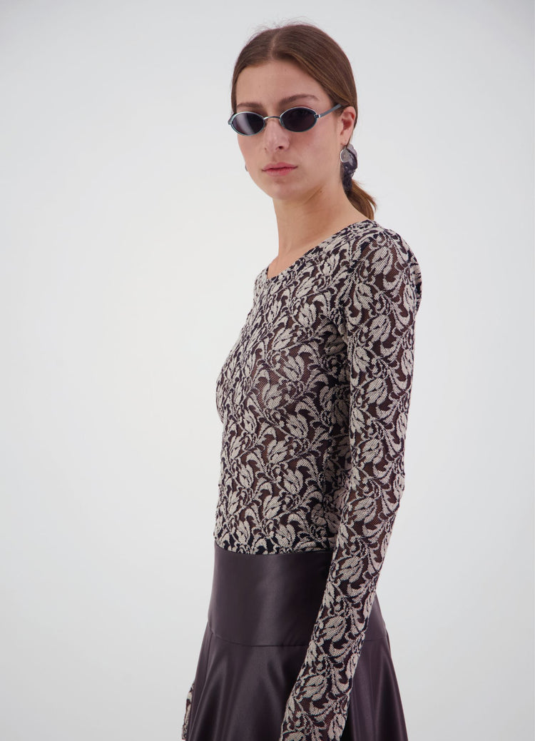 Walk Lightly Top - Black and Cream Lace