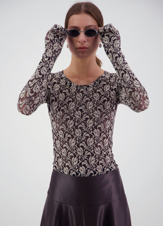 Walk Lightly Top - Black and Cream Lace