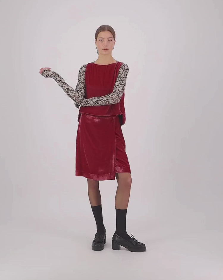 Passion Must Play Skirt - Raspberry Velvet